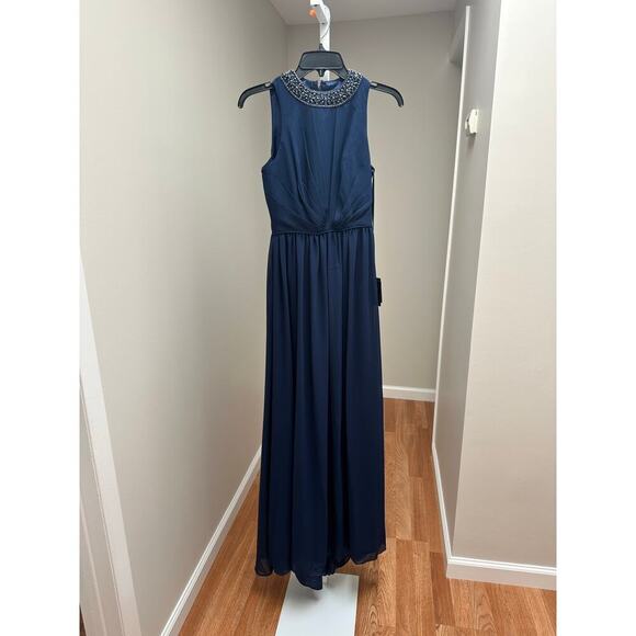 NEW NWT Mac Duggal Ieena Bejeweled Neckline Pleated Chiffon Gown Navy size 6 - Picture 5 of 7
